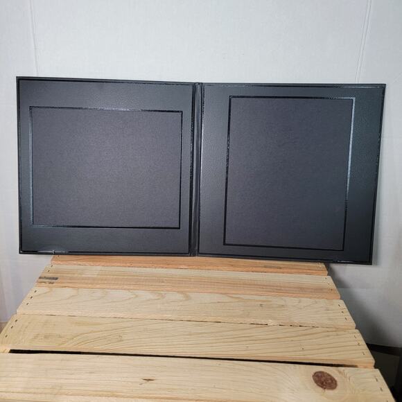 Royal Caribbean Voyager Of The Seas 8X10 Window Folio - Picture 2 of 5